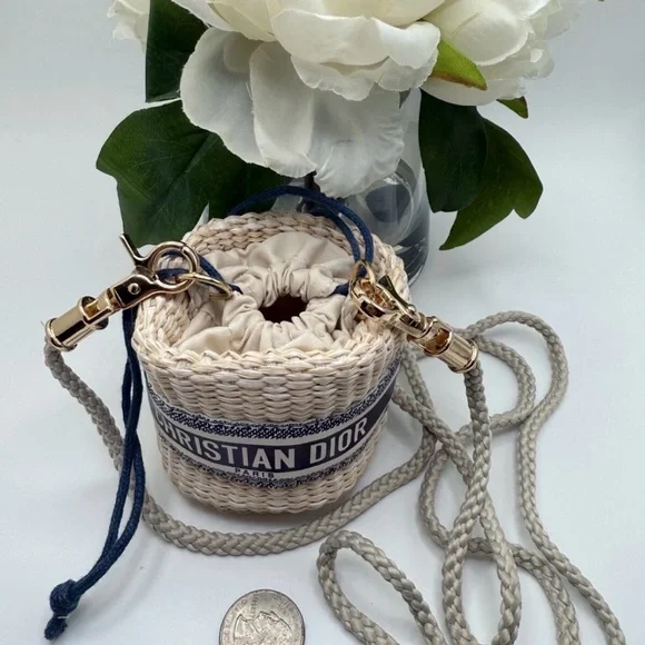 Christian Dior Straw Pouch Mini Woven Bucket Bag NWT - Picture 5 of 5